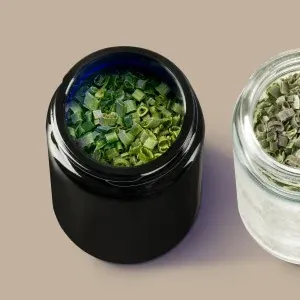 Miro carousel ad on LinkedIn: Potency preserved. Up to 4x longer.